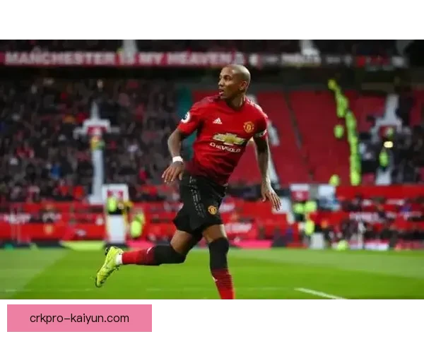 阿什利·扬展现出惊人的比赛稳定性，助力球队稳步提升向冠军迈进